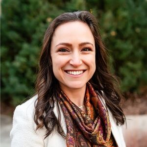 Meet your Posher, Elena